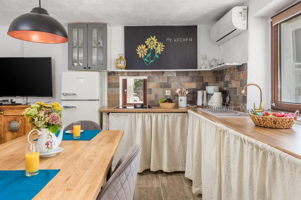 Ema Apartment Matulji Bagian luar foto